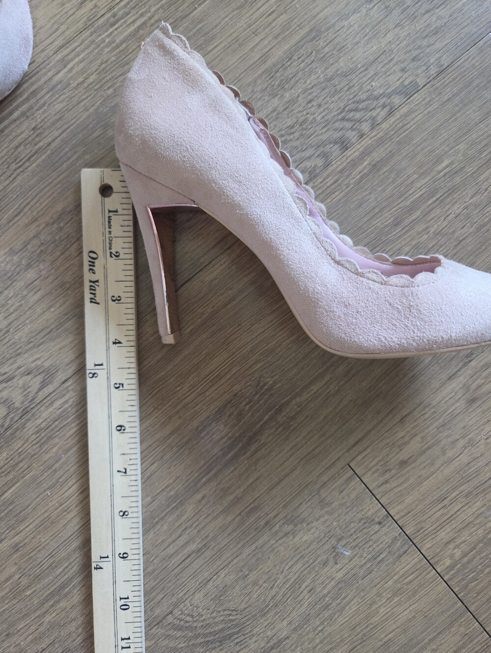 Ted Baker Blush Scalloped Pointed-Toe Heels - Picture 3 of 11
